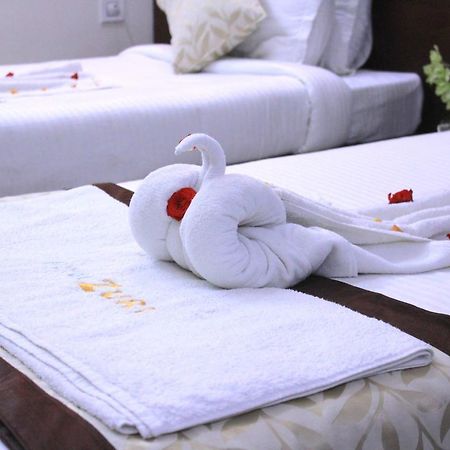 Hotel Zuri Guntūr Eksteriør bilde